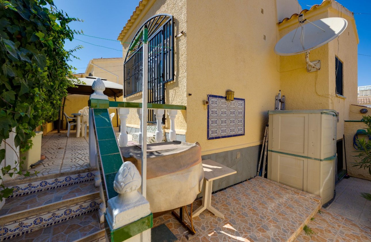 Herverkoop - Villa -
San Fulgencio - La Marina