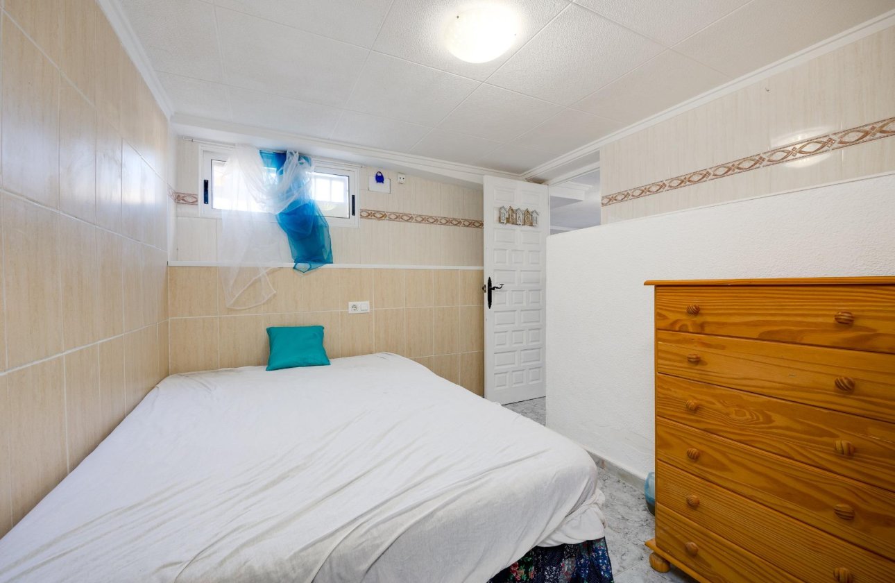 Herverkoop - Villa -
San Fulgencio - La Marina