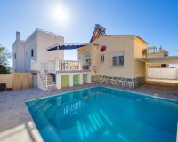 Herverkoop - Villa -
San Fulgencio - La Marina