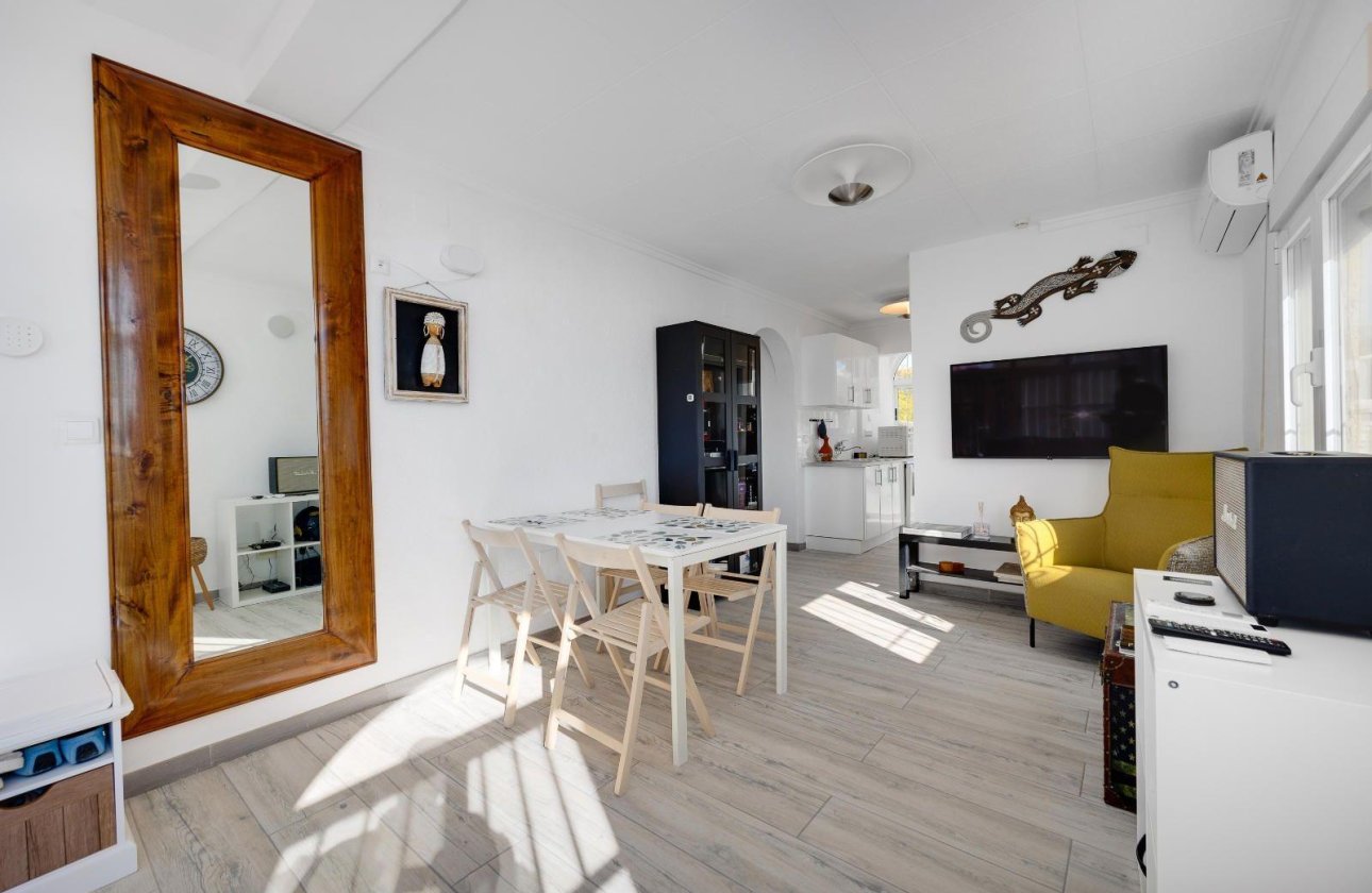 Herverkoop - Villa -
San Fulgencio - La Marina