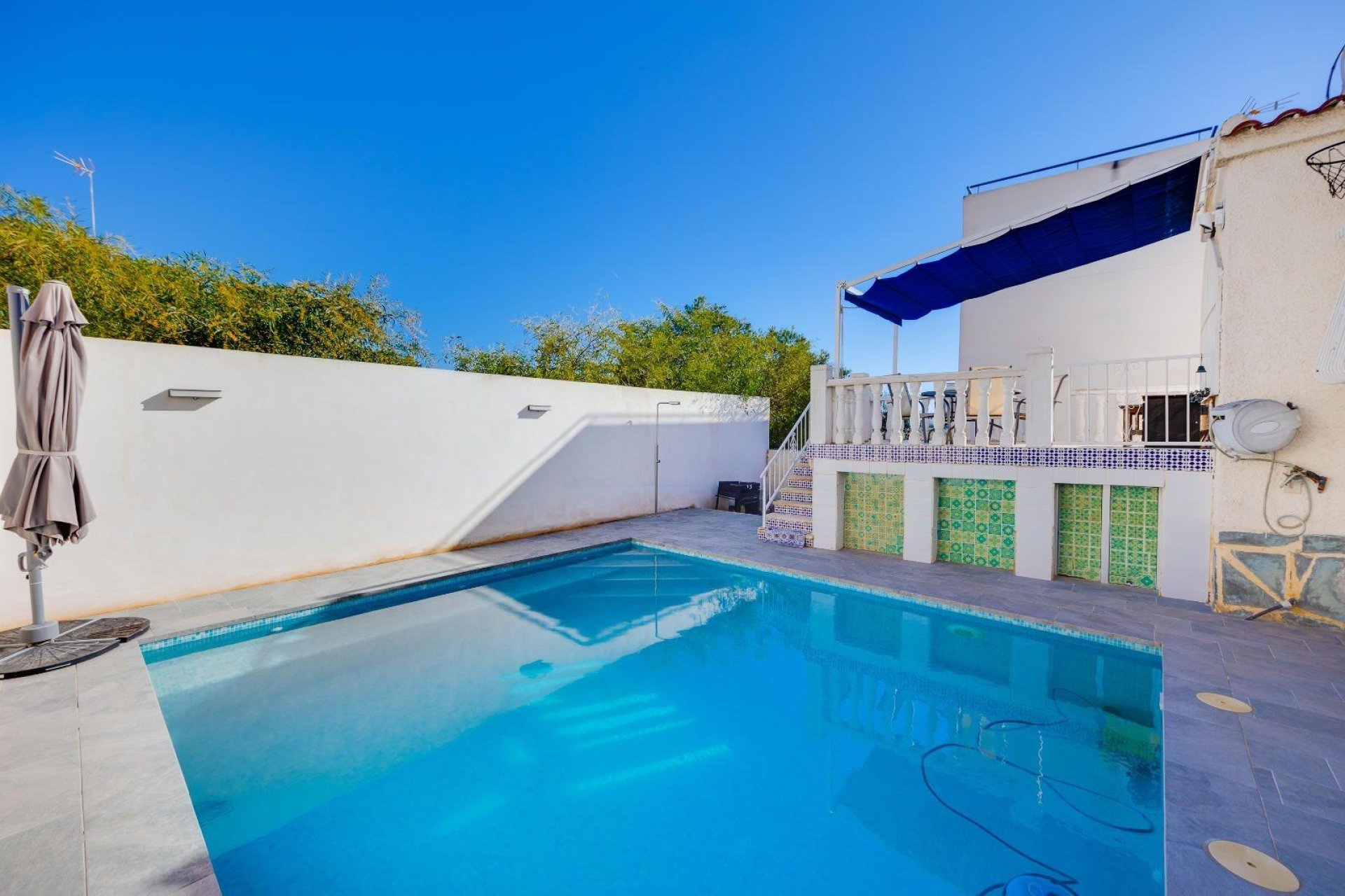 Herverkoop - Villa -
San Fulgencio - La Marina