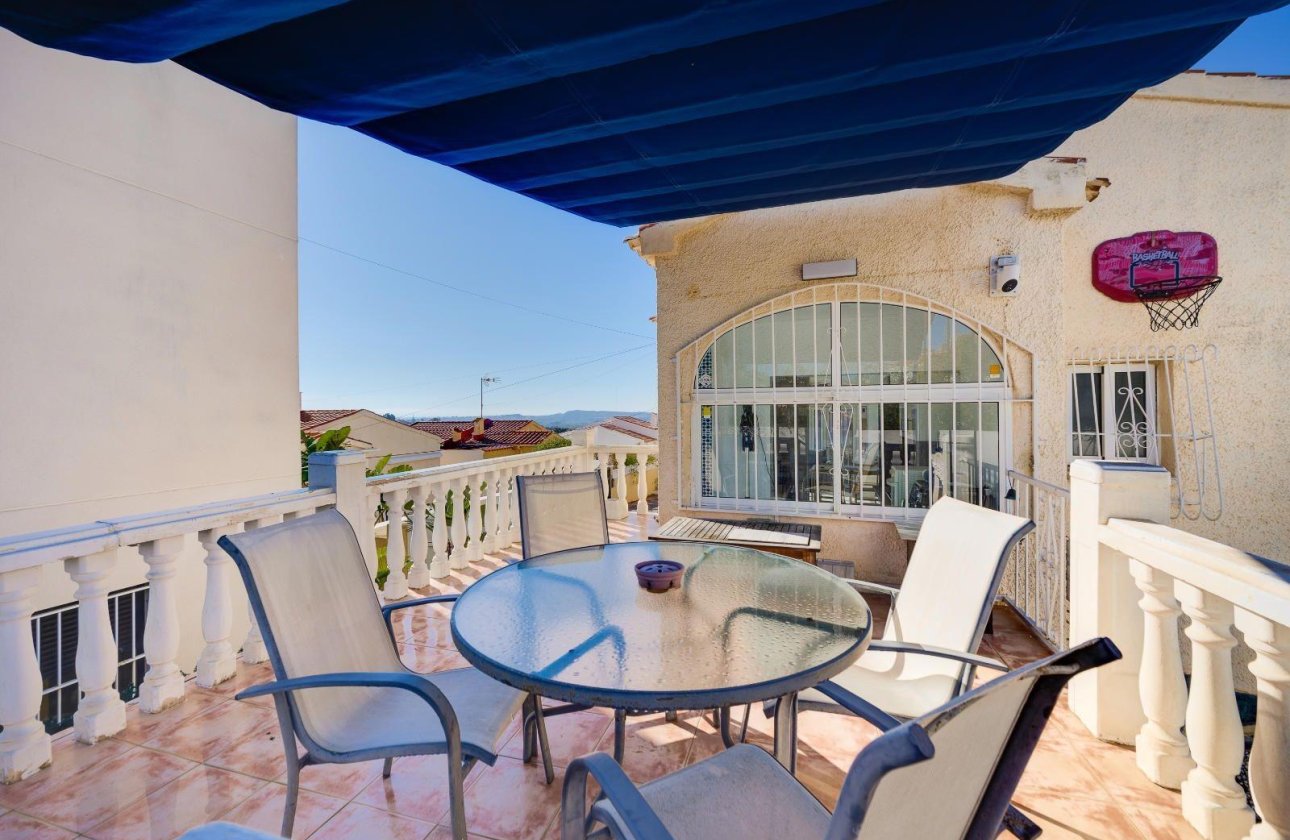 Herverkoop - Villa -
San Fulgencio - La Marina