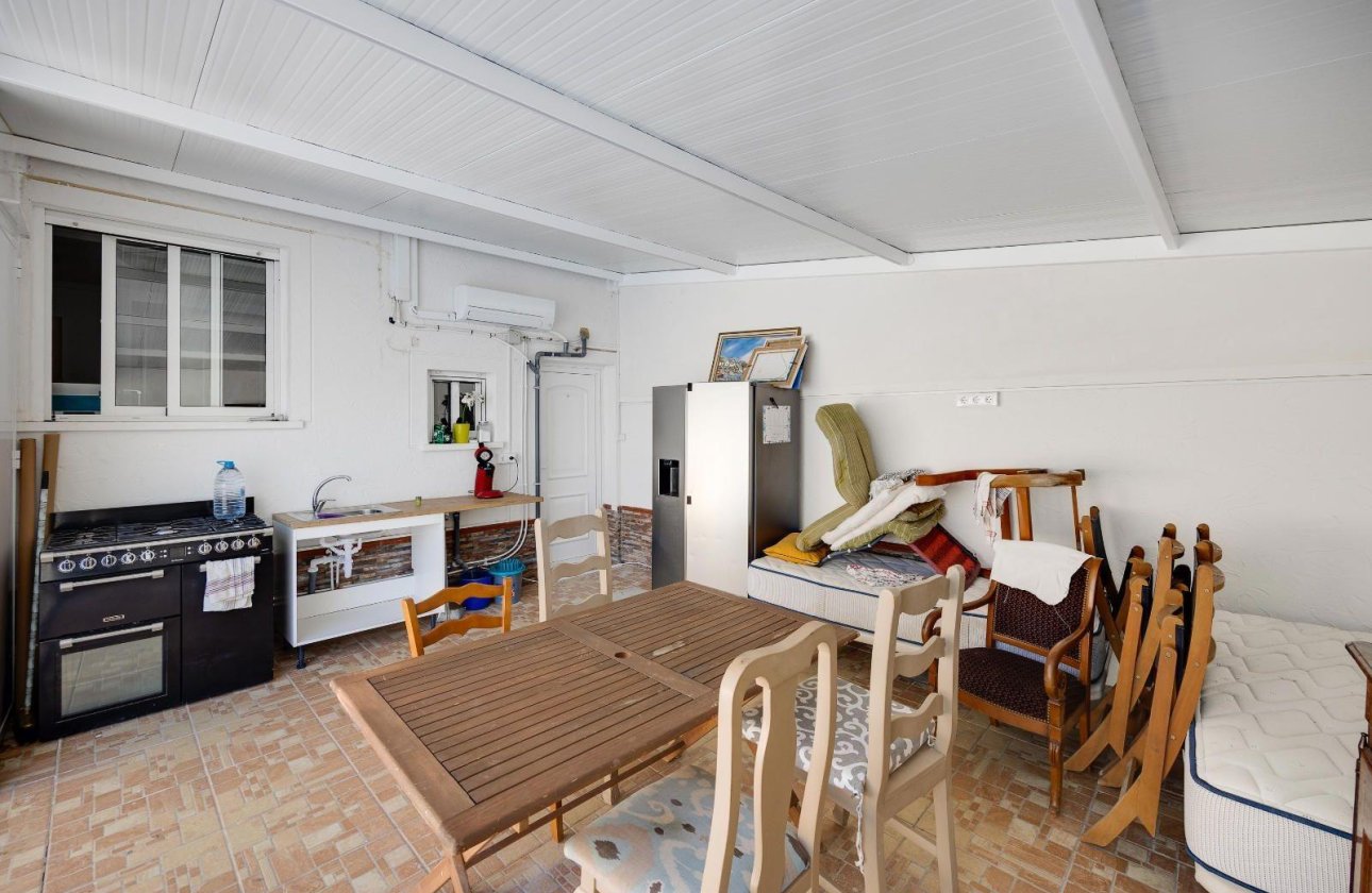 Herverkoop - Villa -
San Fulgencio - La Marina