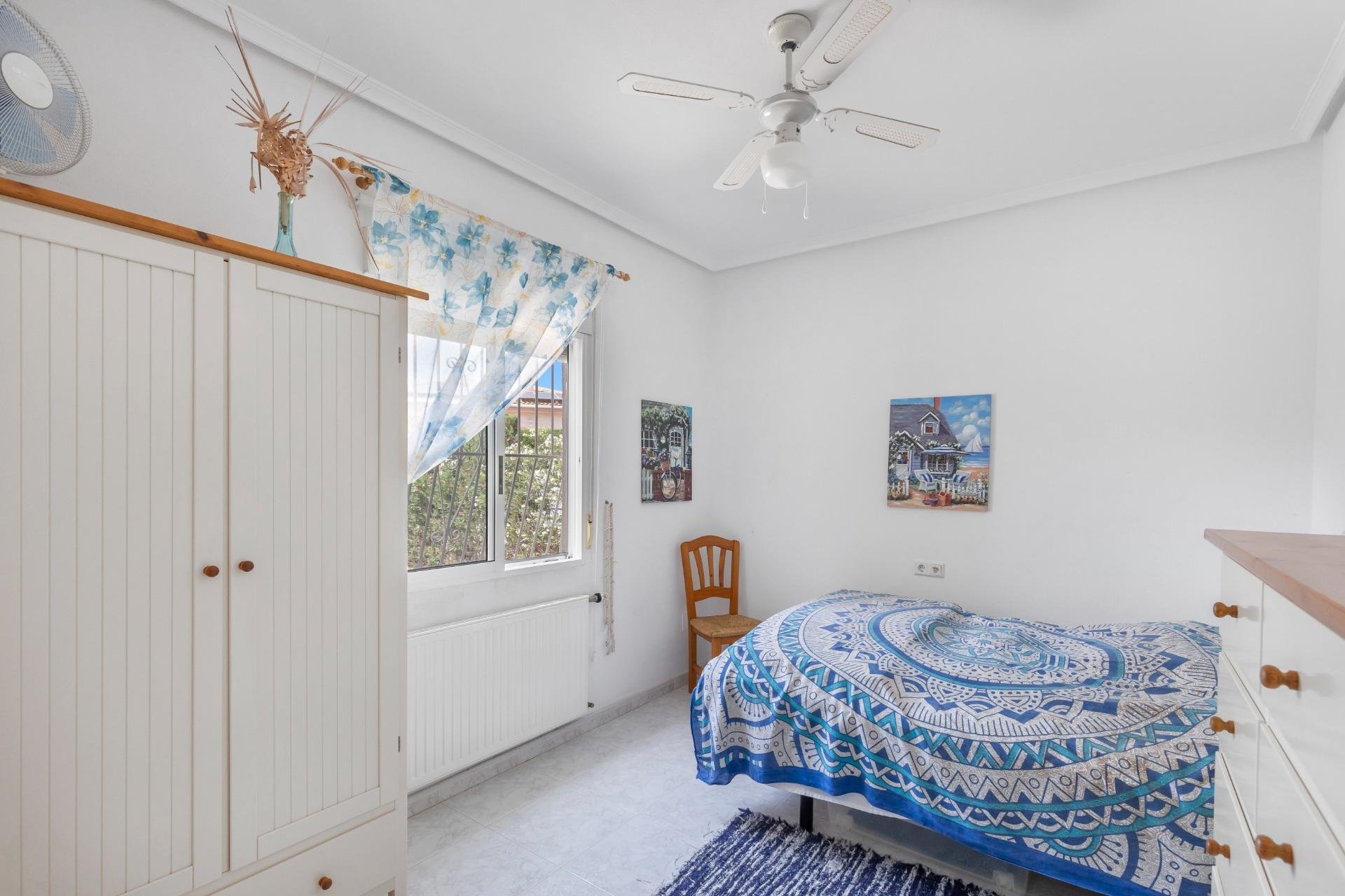 Herverkoop - Villa -
San Fulgencio - Urb. La Marina