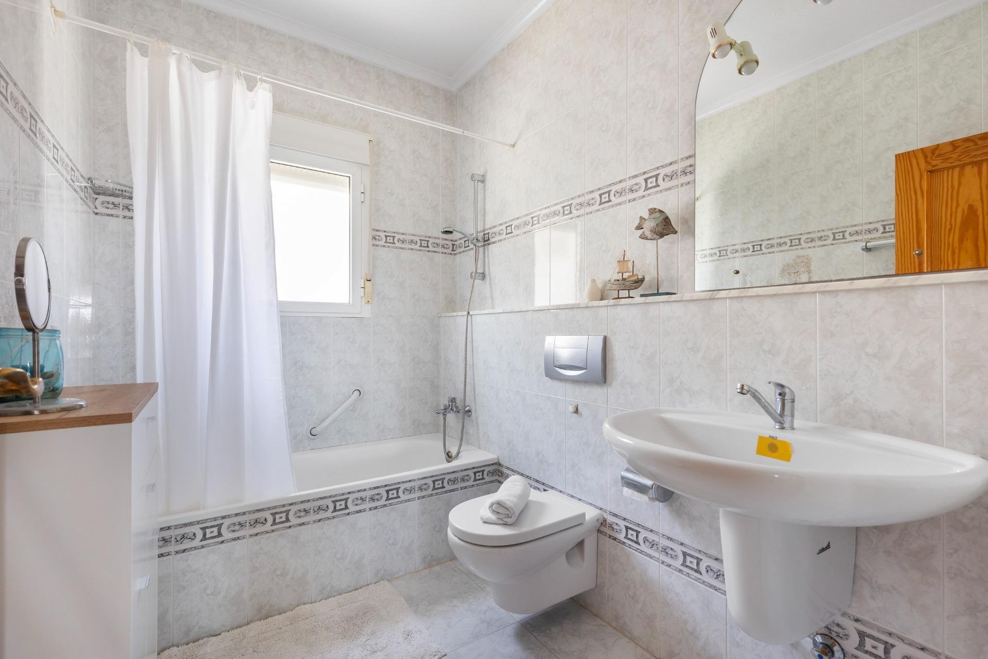 Herverkoop - Villa -
San Fulgencio - Urb. La Marina