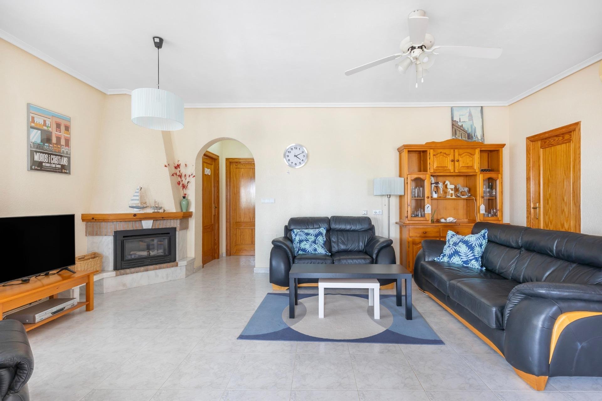 Herverkoop - Villa -
San Fulgencio - Urb. La Marina