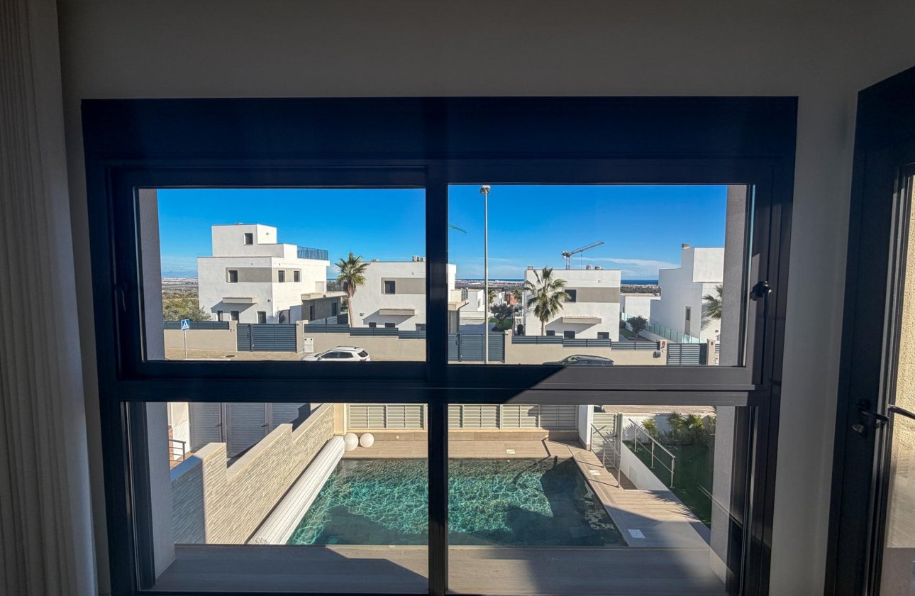 Herverkoop - Villa -
San Miguel de Salinas - Bellavista