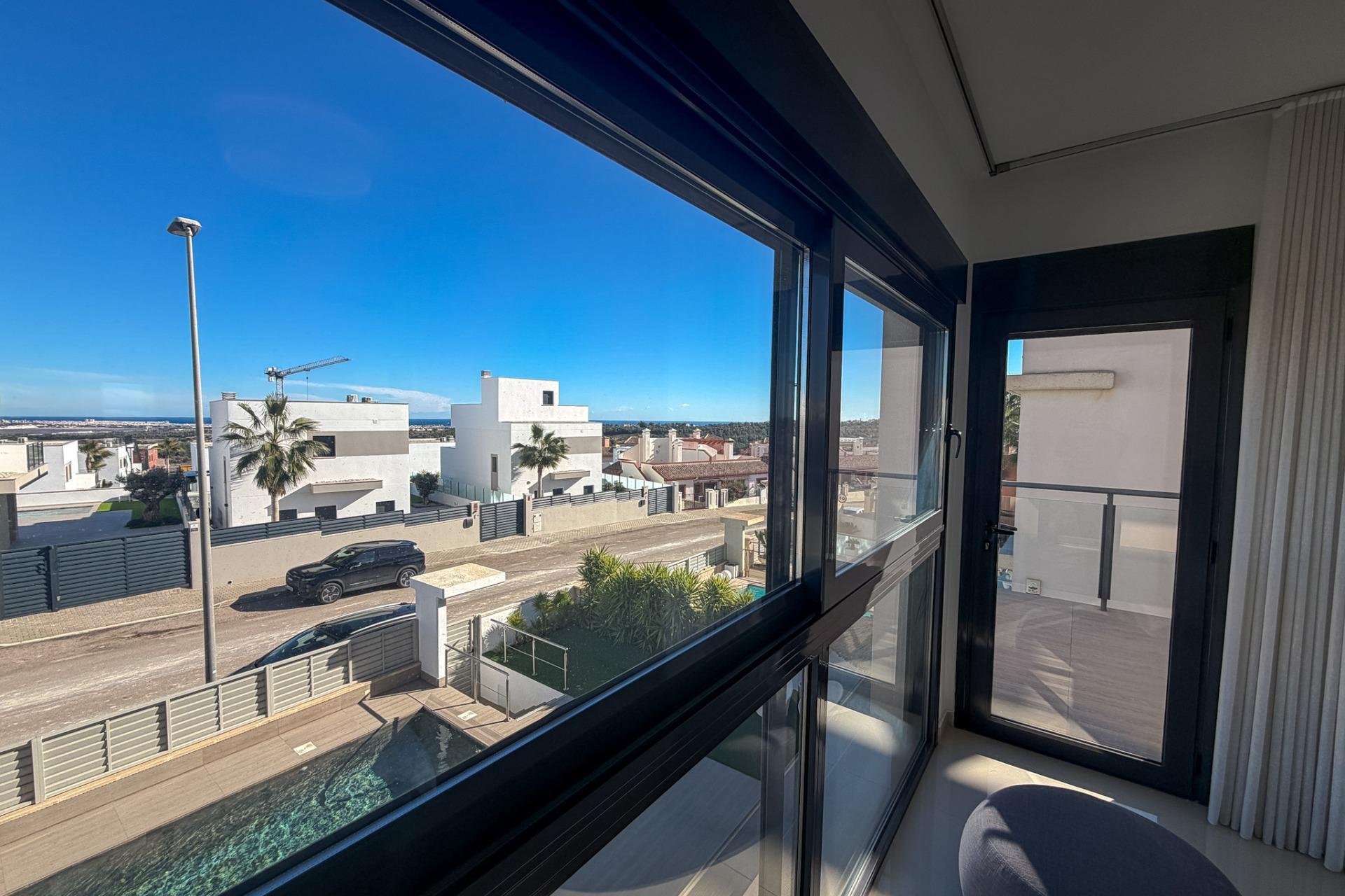 Herverkoop - Villa -
San Miguel de Salinas - Bellavista