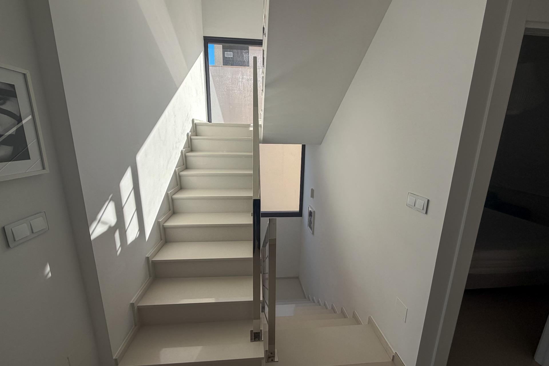 Herverkoop - Villa -
San Miguel de Salinas - Bellavista