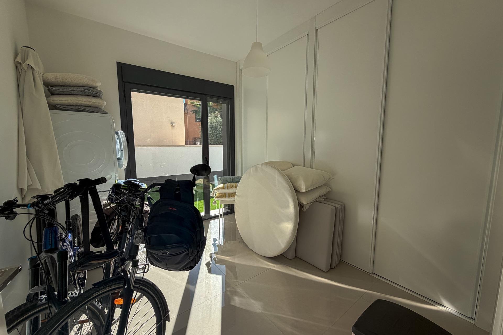 Herverkoop - Villa -
San Miguel de Salinas - Bellavista