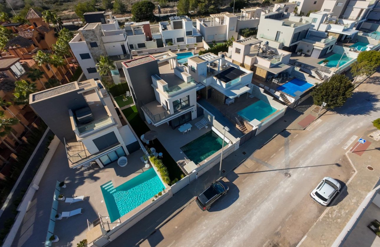 Herverkoop - Villa -
San Miguel de Salinas - Bellavista