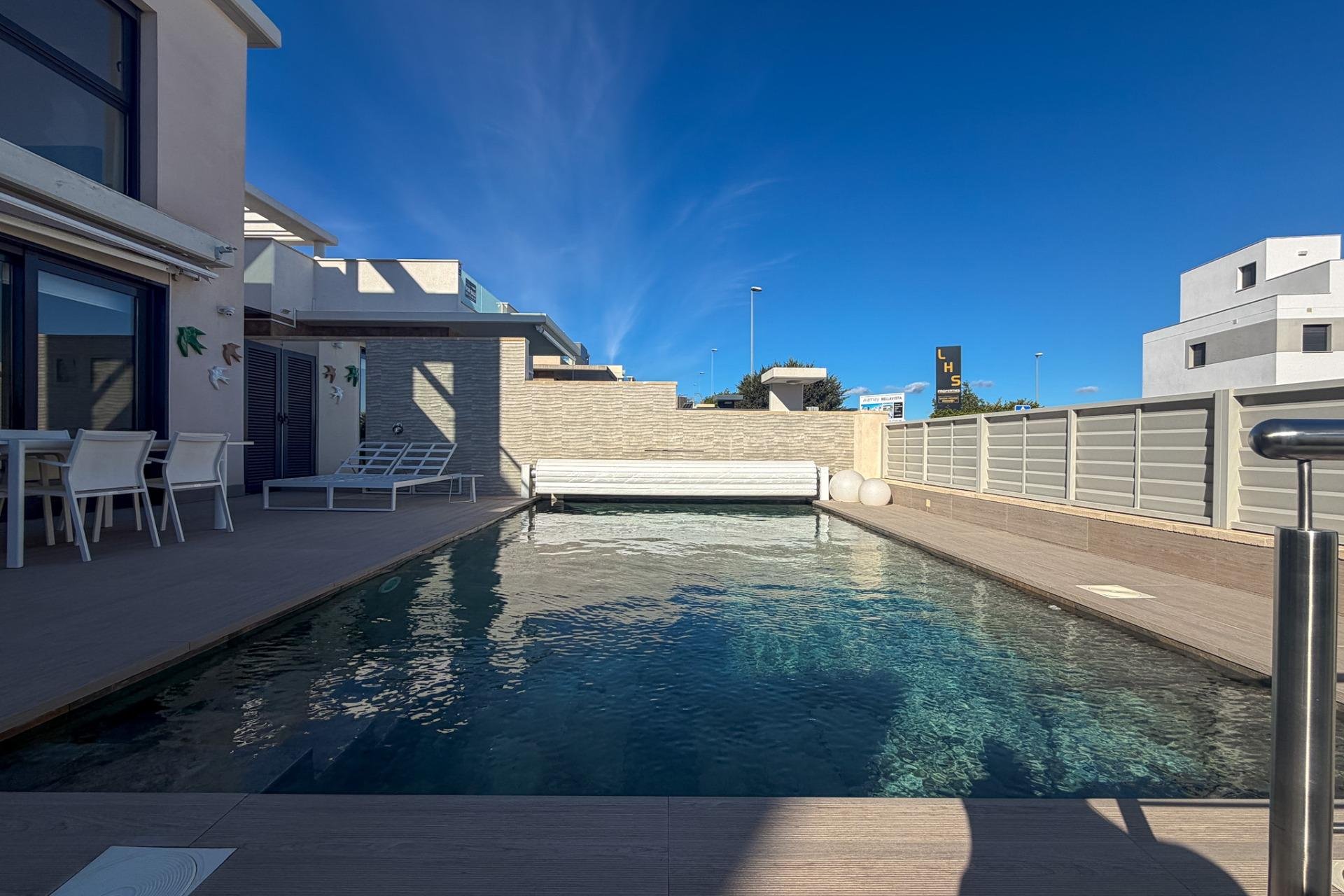 Herverkoop - Villa -
San Miguel de Salinas - Bellavista