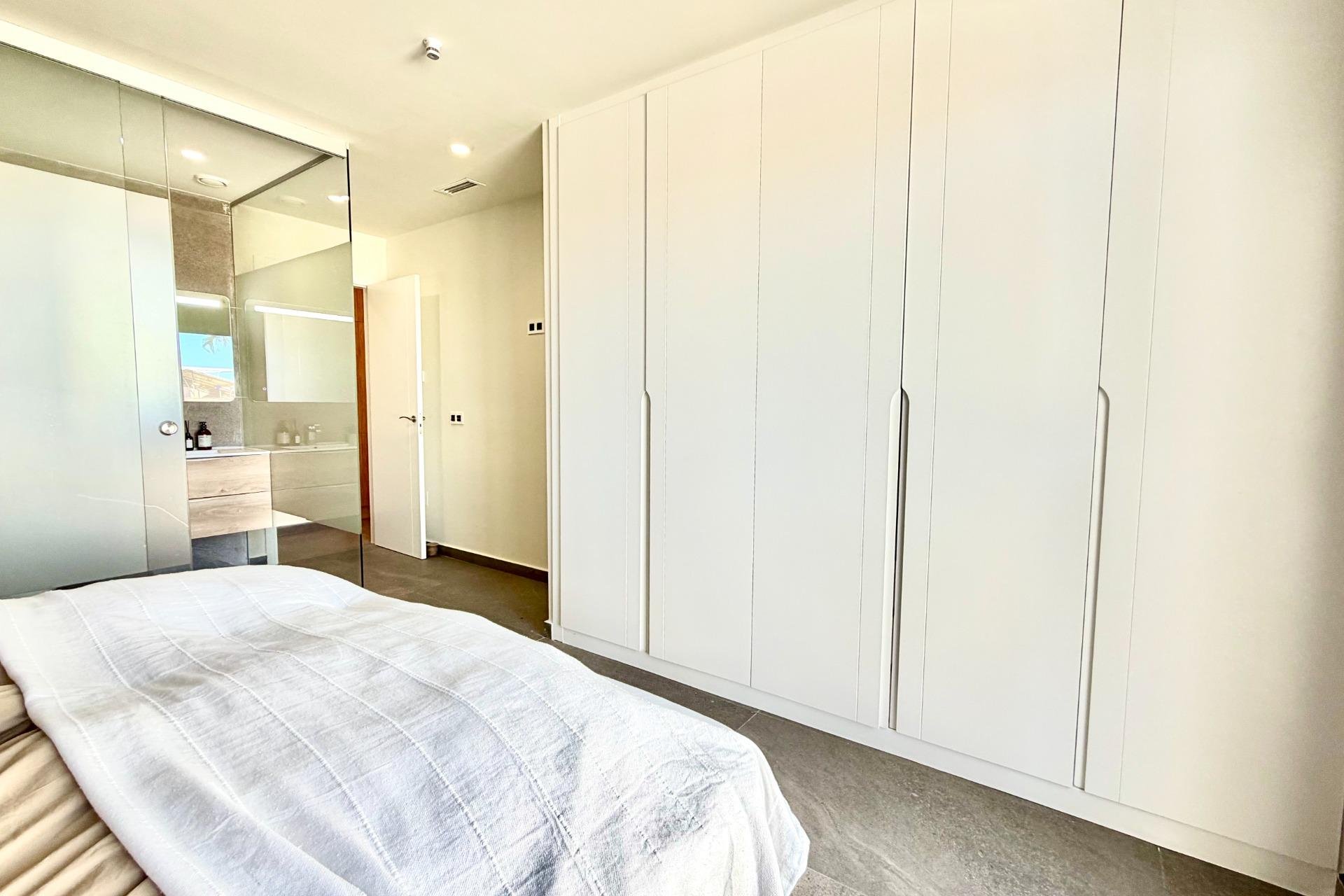 Herverkoop - Villa -
San Miguel de Salinas - Bellavista