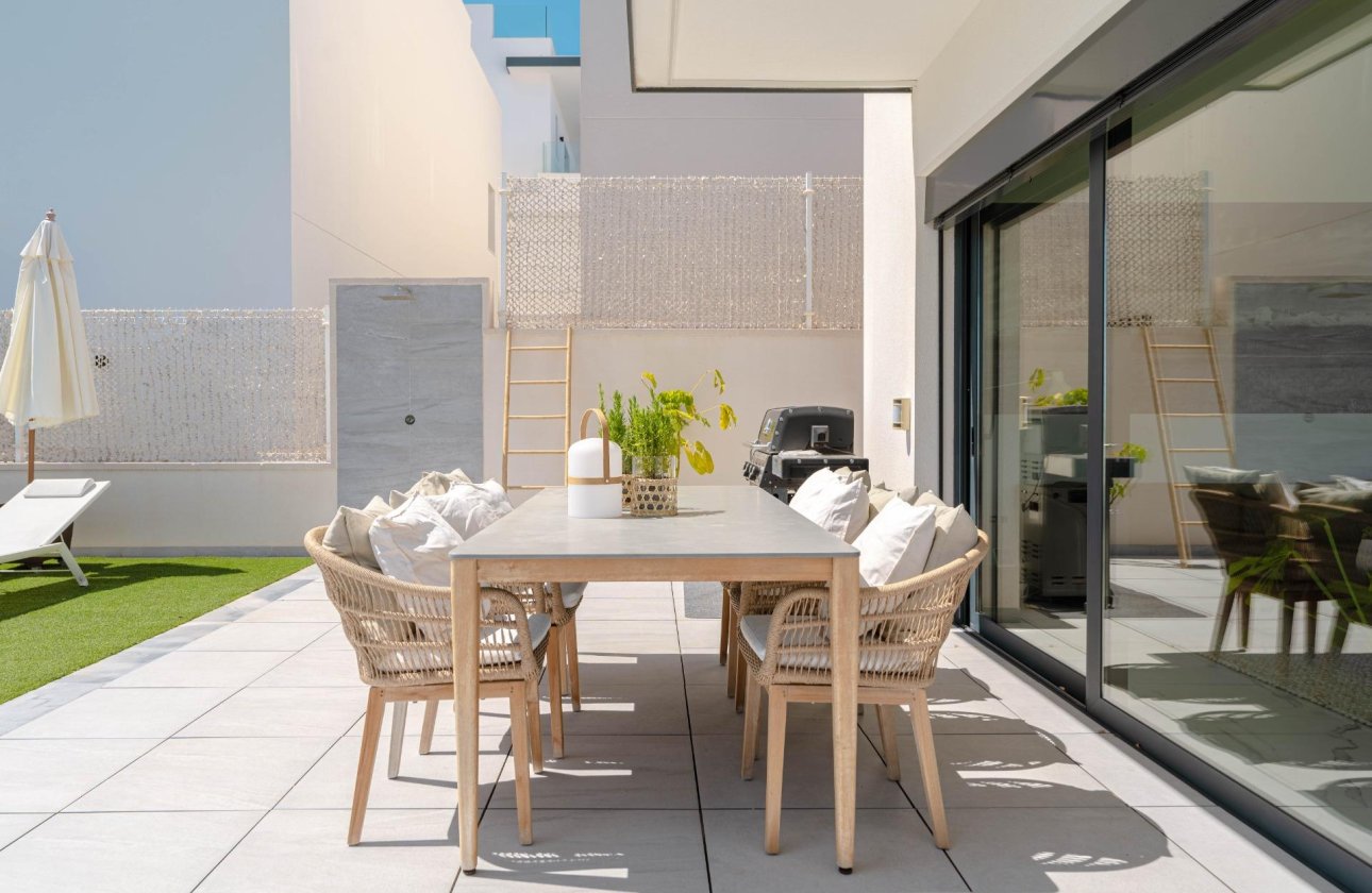 Herverkoop - Villa -
San Miguel de Salinas - Bellavista