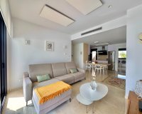 Herverkoop - Villa -
San Miguel de Salinas - Bellavista
