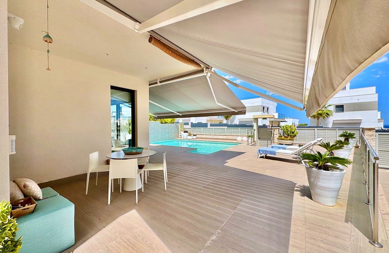 Herverkoop - Villa -
San Miguel de Salinas - Bellavista