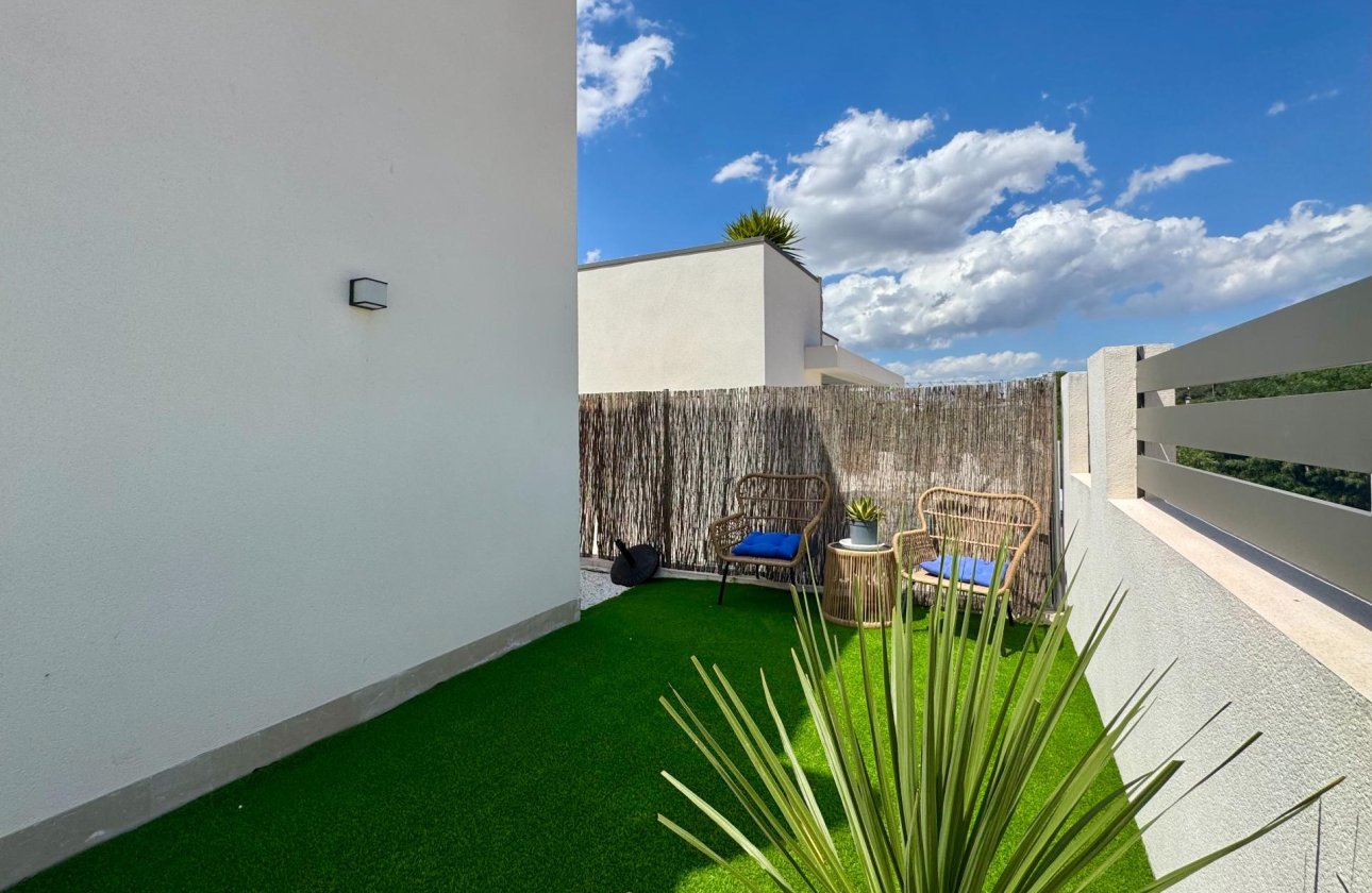 Herverkoop - Villa -
San Miguel de Salinas - Blue Lagoon - Galán