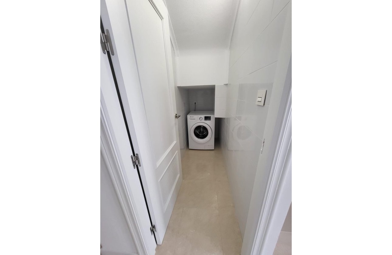 Herverkoop - Villa -
San Miguel de Salinas - Cerro Del Sol