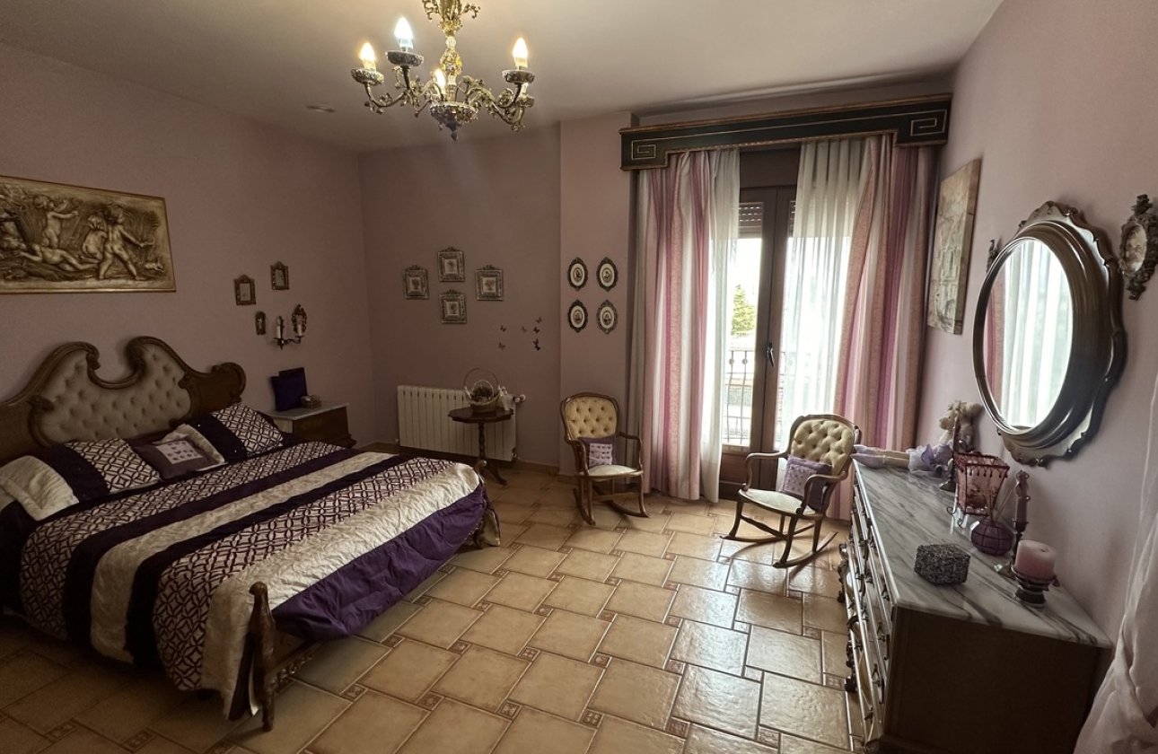 Herverkoop - Villa -
San Miguel de Salinas - Inland