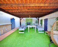 Herverkoop - Villa -
San Miguel de Salinas - Inland