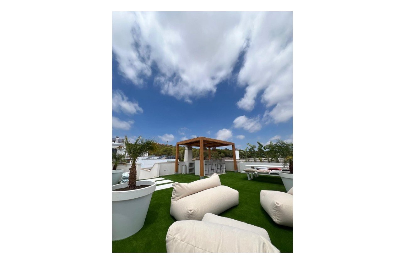 Herverkoop - Villa -
San Miguel de Salinas - Inland