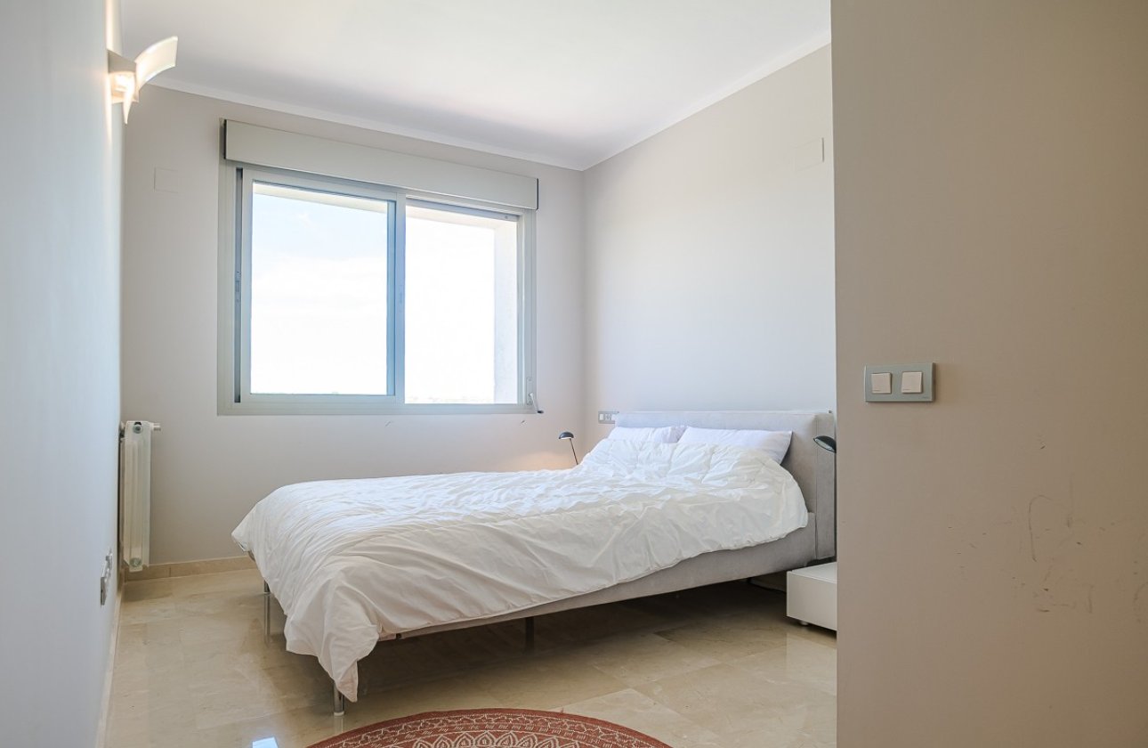 Herverkoop - Villa -
San Miguel de Salinas - Inland