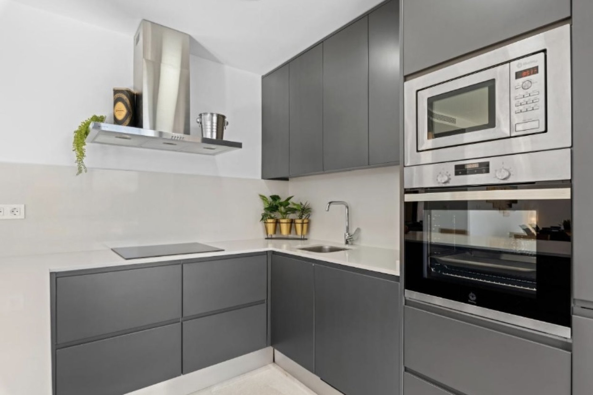 Herverkoop - Villa -
San Miguel de Salinas - Inland