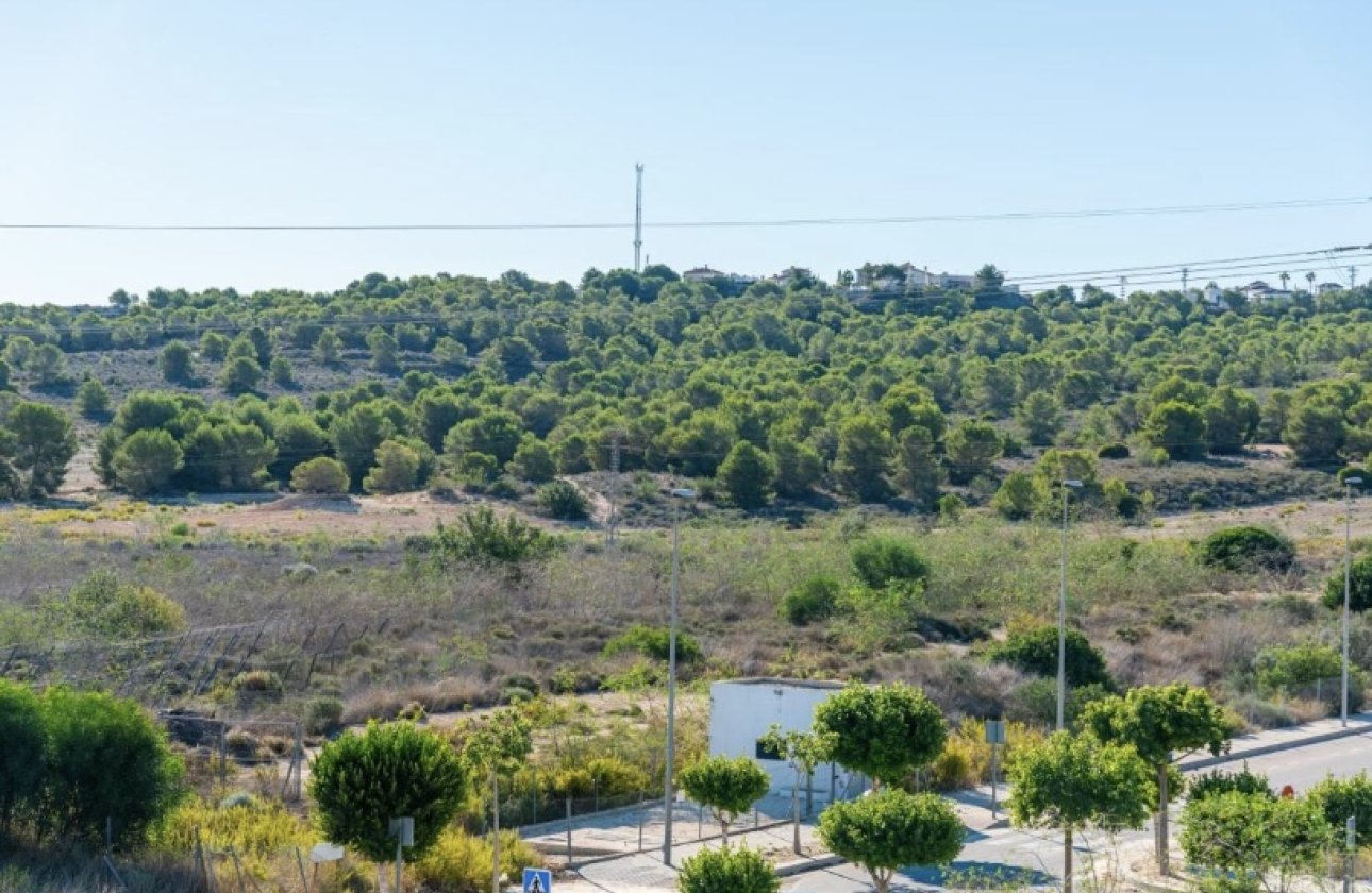 Herverkoop - Villa -
San Miguel de Salinas - Inland