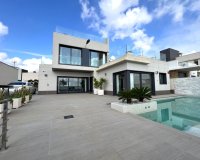 Herverkoop - Villa -
San Miguel de Salinas - Inland