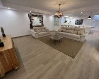 Herverkoop - Villa -
San Miguel de Salinas - Inland