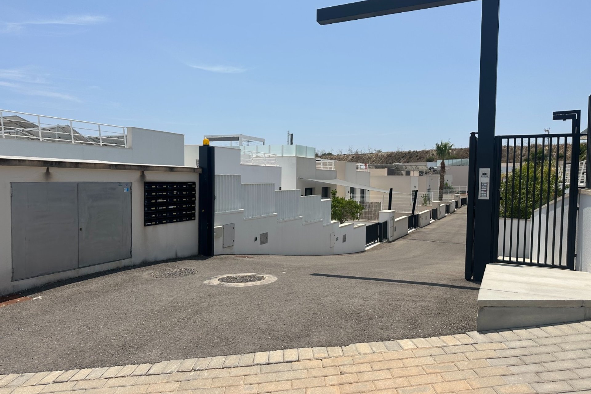 Herverkoop - Villa -
San Miguel de Salinas - Inland