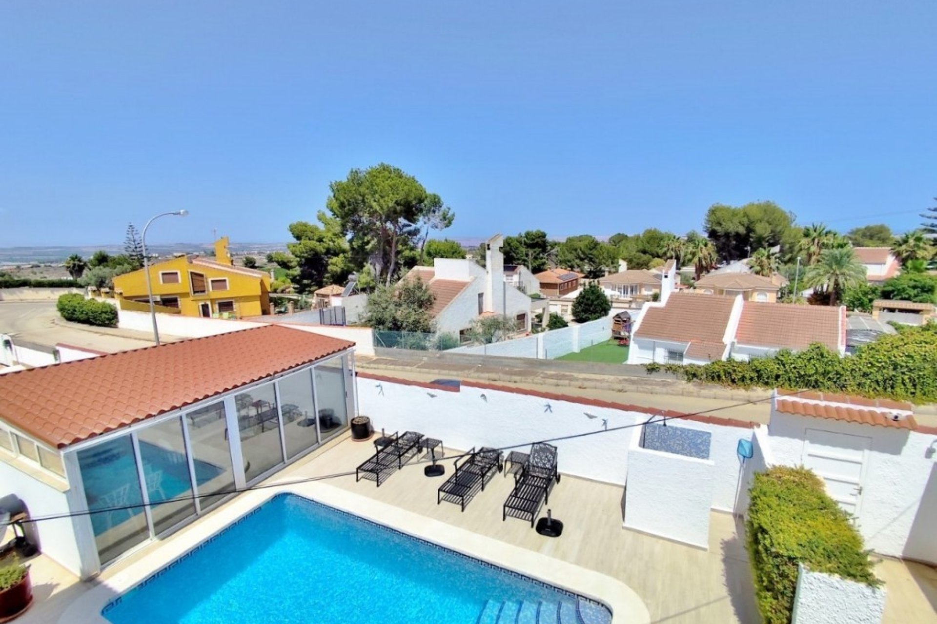 Herverkoop - Villa -
San Miguel de Salinas - Inland