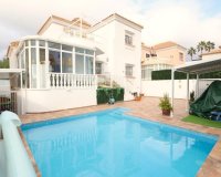 Herverkoop - Villa -
San Miguel de Salinas - Inland