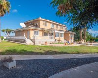 Herverkoop - Villa -
San Miguel de Salinas - Inland