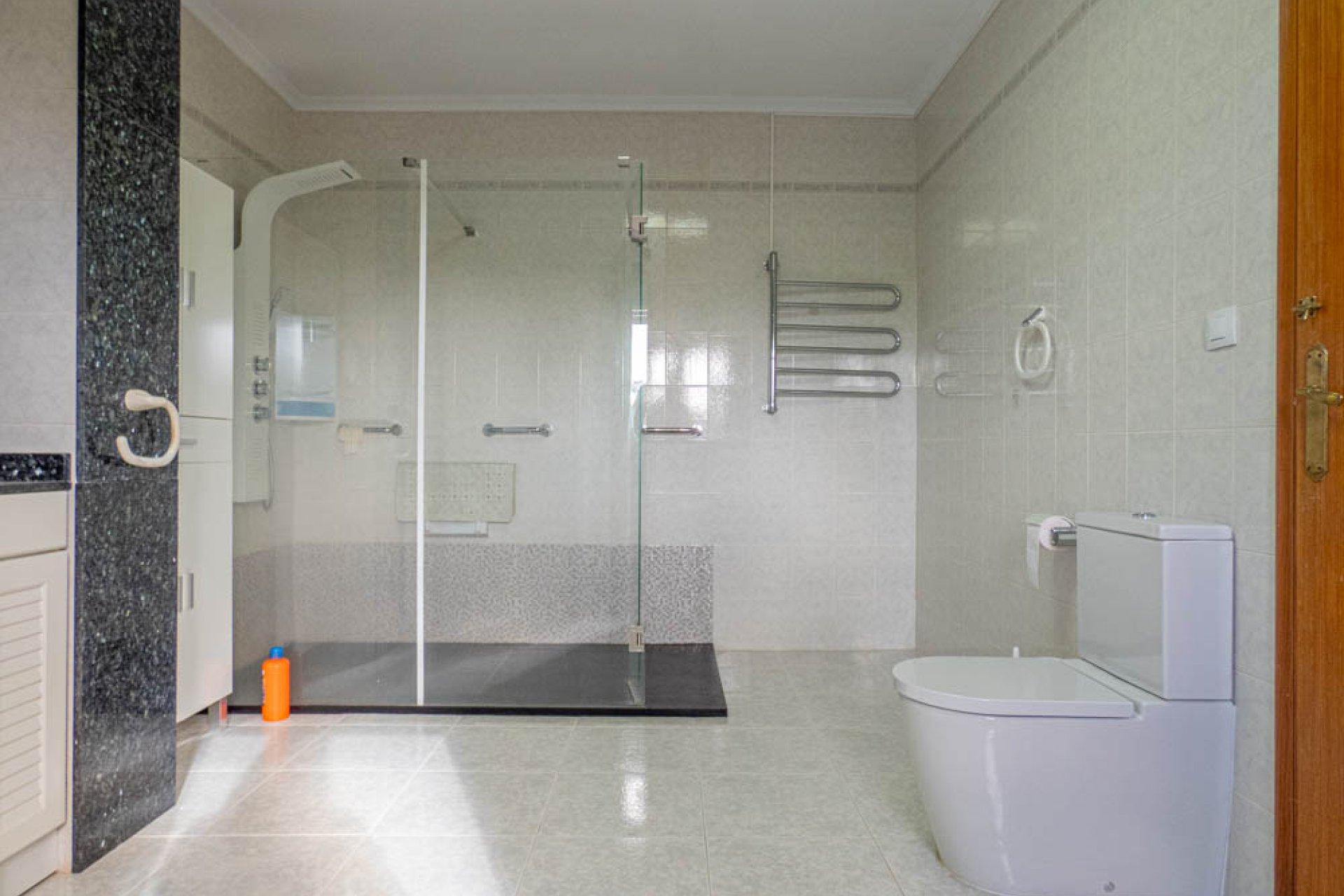 Herverkoop - Villa -
San Miguel de Salinas - Inland