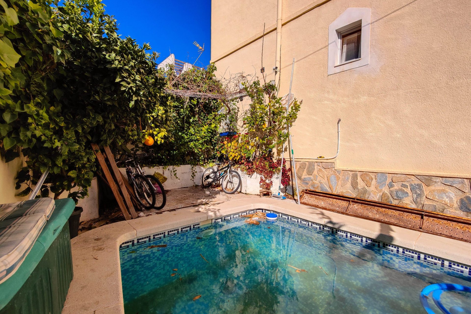 Herverkoop - Villa -
San Miguel de Salinas - Inland