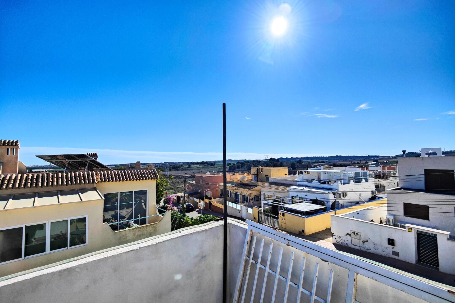 Herverkoop - Villa -
San Miguel de Salinas - Inland