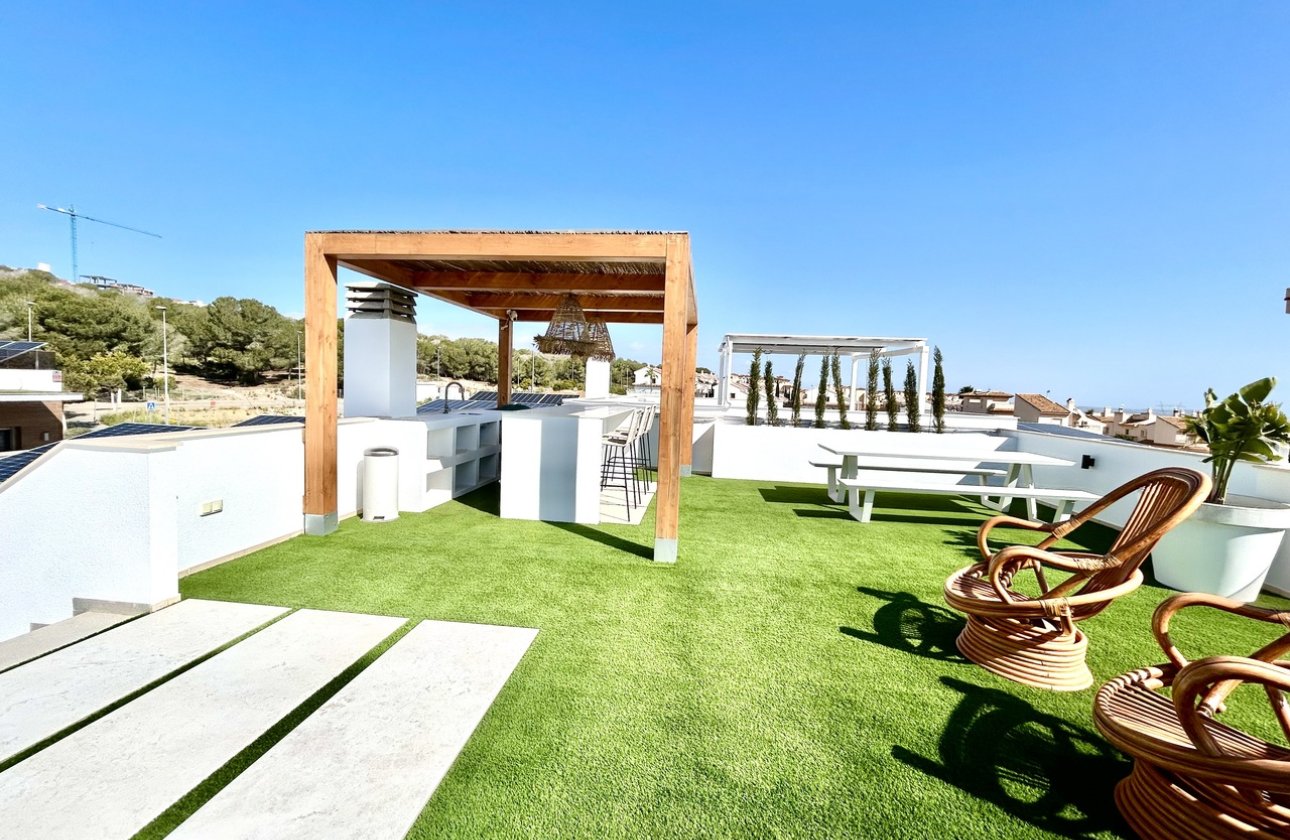 Herverkoop - Villa -
San Miguel de Salinas - Inland