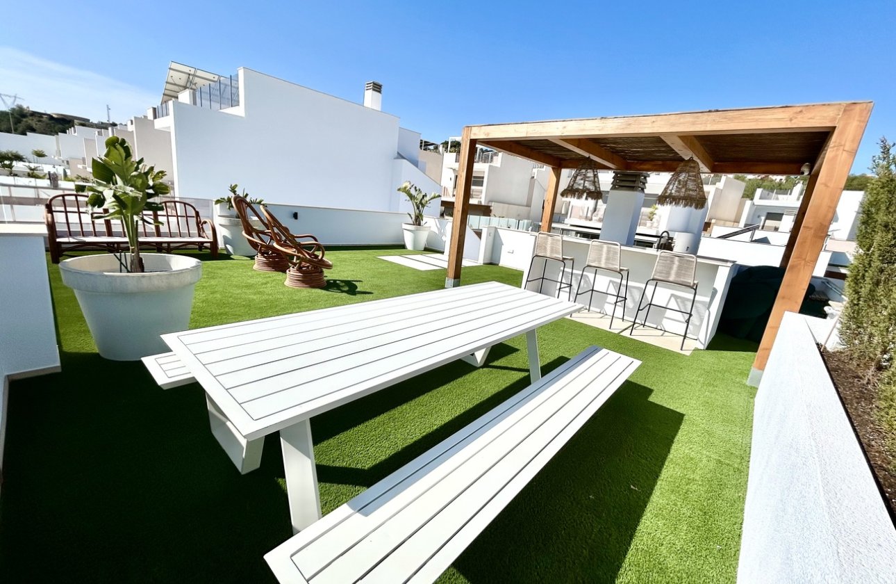 Herverkoop - Villa -
San Miguel de Salinas - Inland