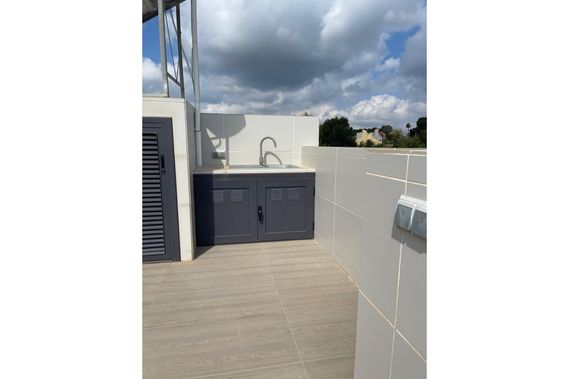 Herverkoop - Villa -
San Miguel de Salinas - Inland