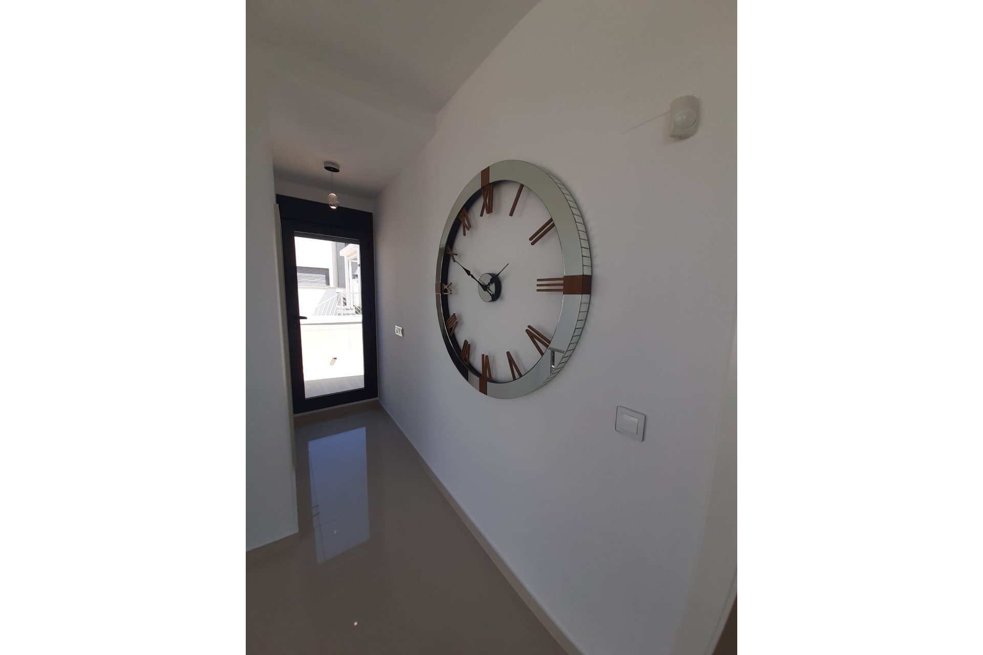 Herverkoop - Villa -
San Miguel de Salinas - Inland