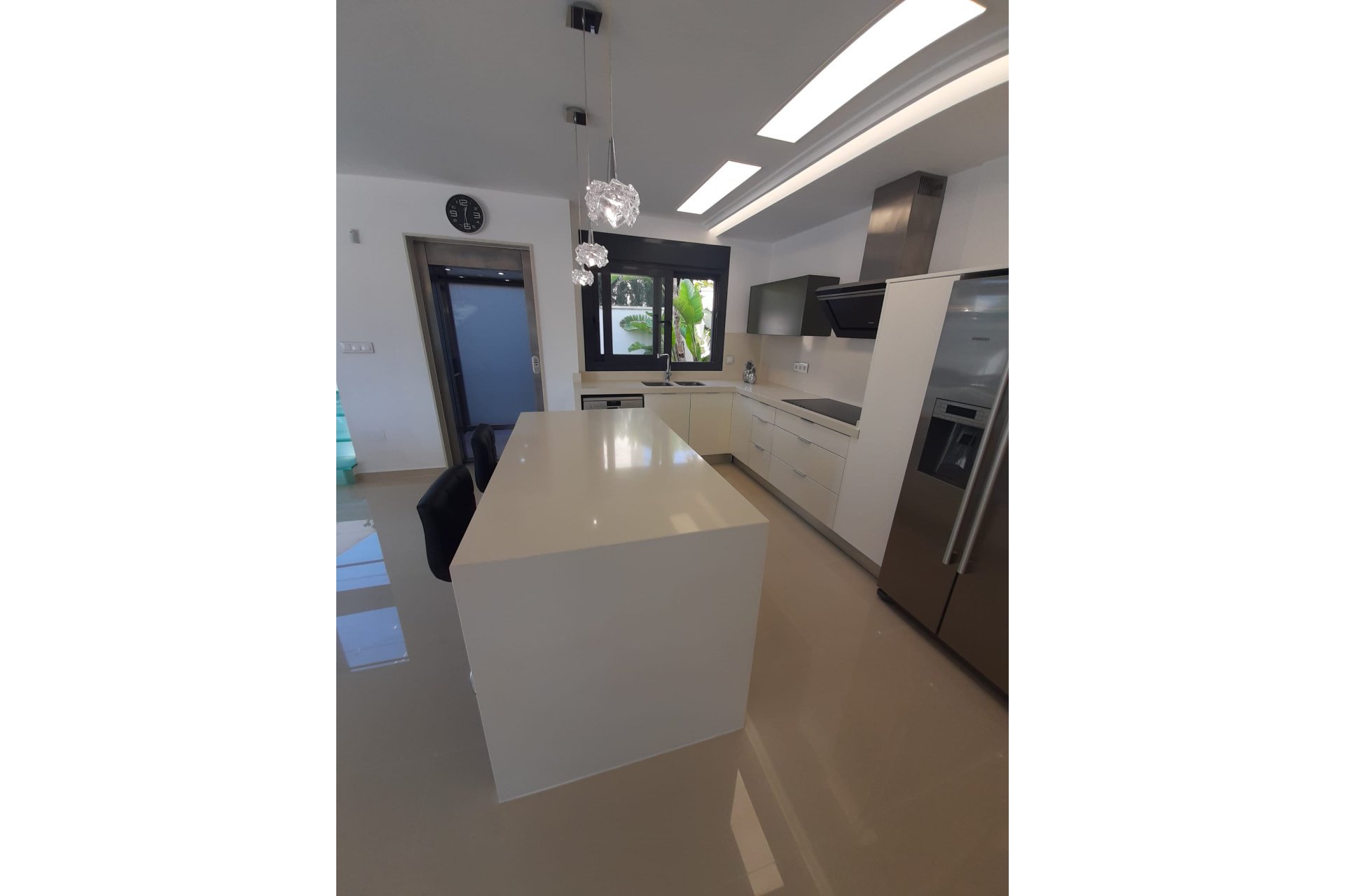 Herverkoop - Villa -
San Miguel de Salinas - Inland