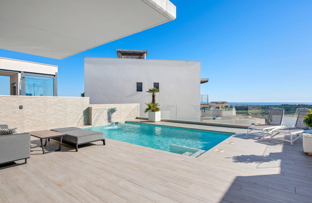 Herverkoop - Villa -
San Miguel de Salinas - Inland