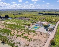 Herverkoop - Villa -
San Miguel de Salinas - Inland