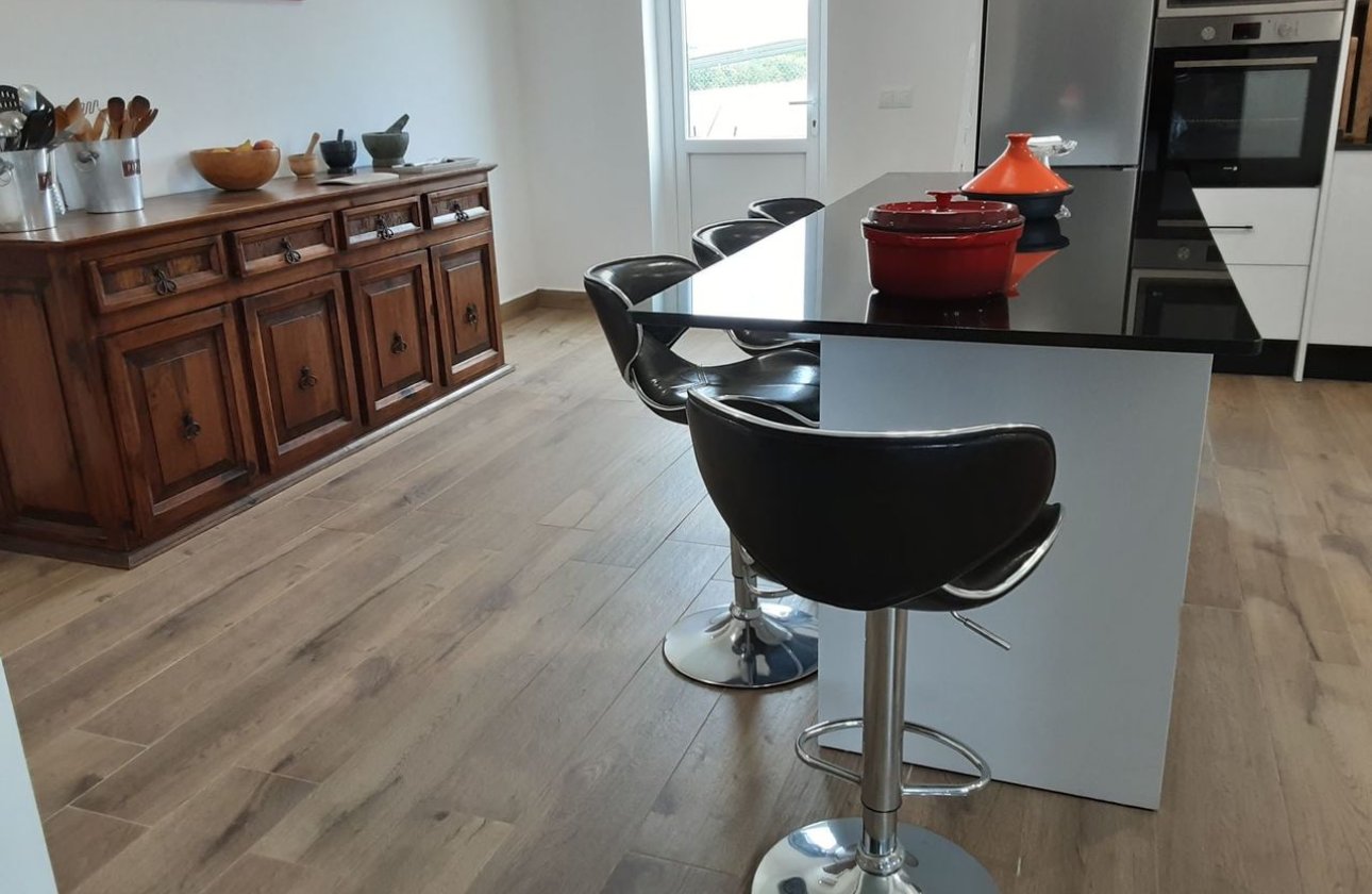 Herverkoop - Villa -
San Miguel de Salinas - Inland