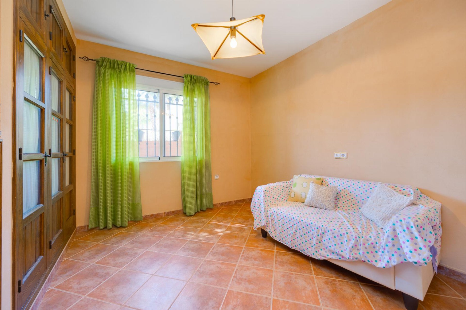 Herverkoop - Villa -
San Miguel de Salinas - Inland