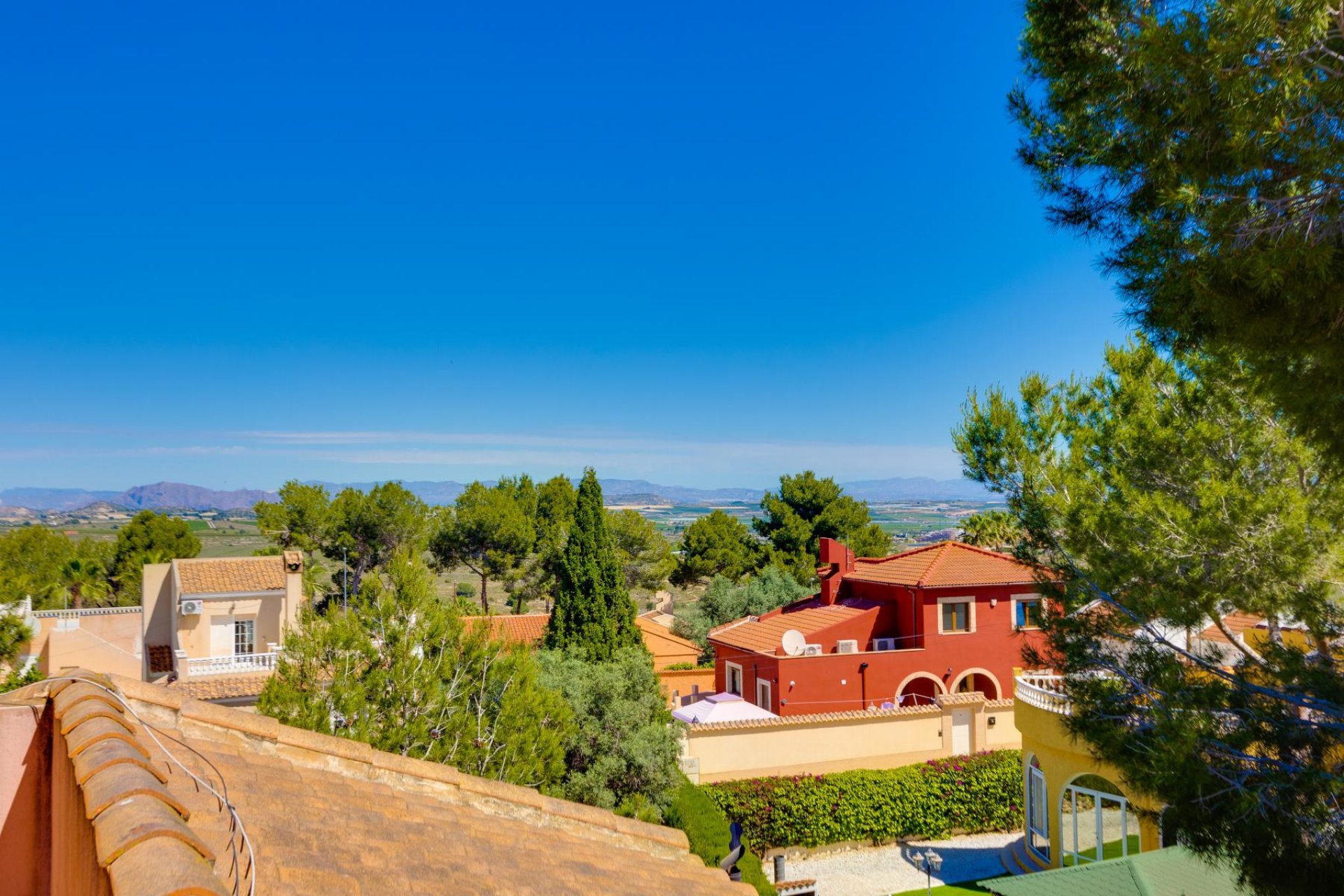 Herverkoop - Villa -
San Miguel de Salinas - Inland