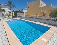 Herverkoop - Villa -
San Miguel de Salinas - Inland