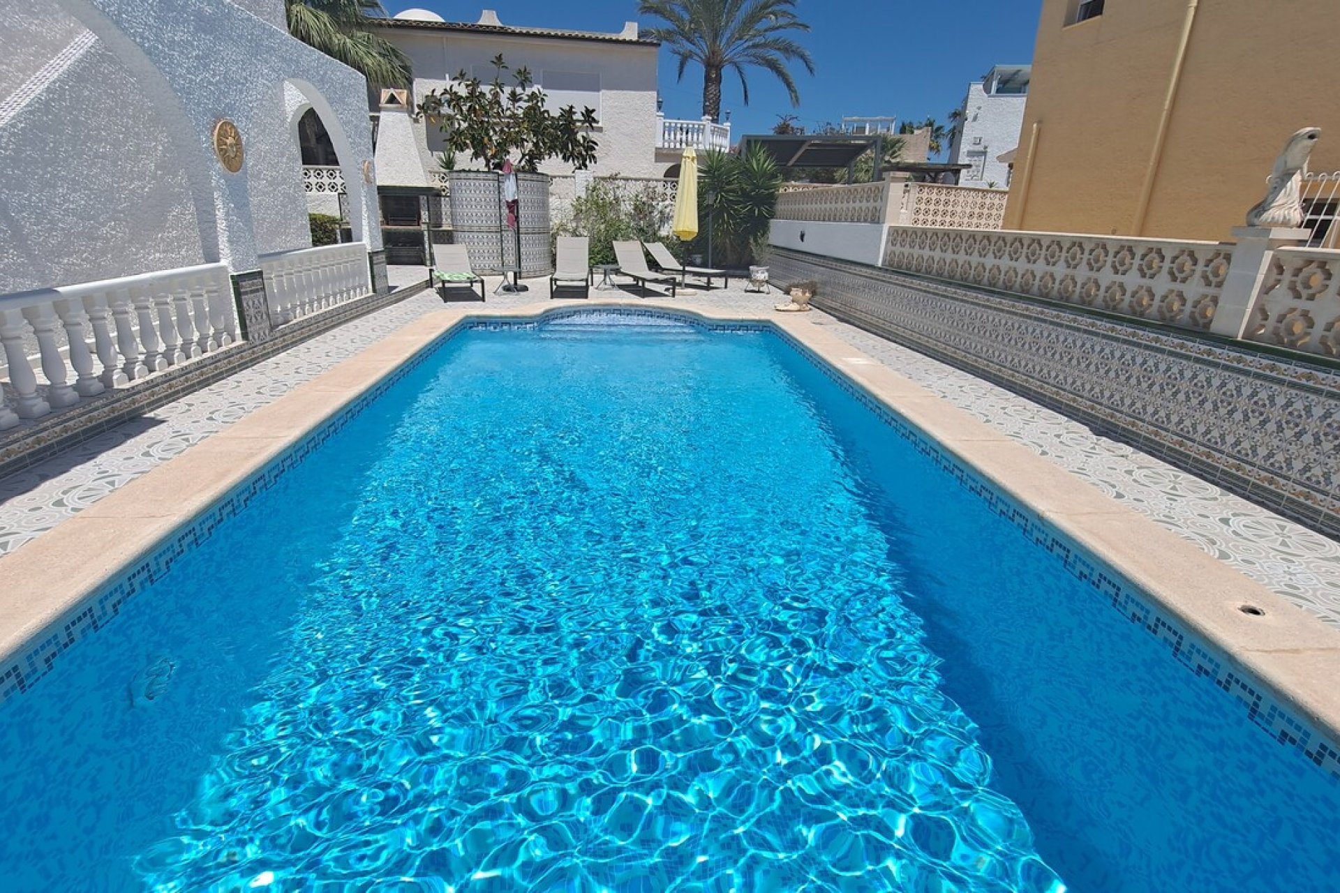 Herverkoop - Villa -
San Miguel de Salinas - Inland