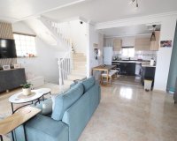 Herverkoop - Villa -
San Miguel de Salinas - Inland